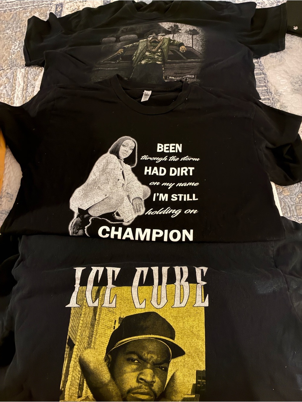 Unbranded, Champion Black Graphic Short Sleeve Tee
